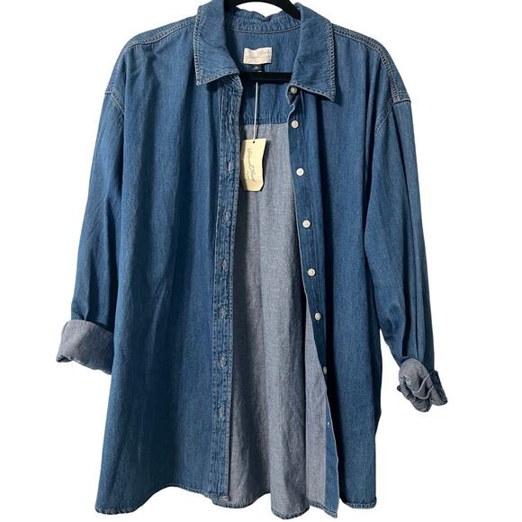 Universal Thread Tops - Universal Thread Women's Blue Denim Oversized Button Down Shirt - Size XXL - NWT